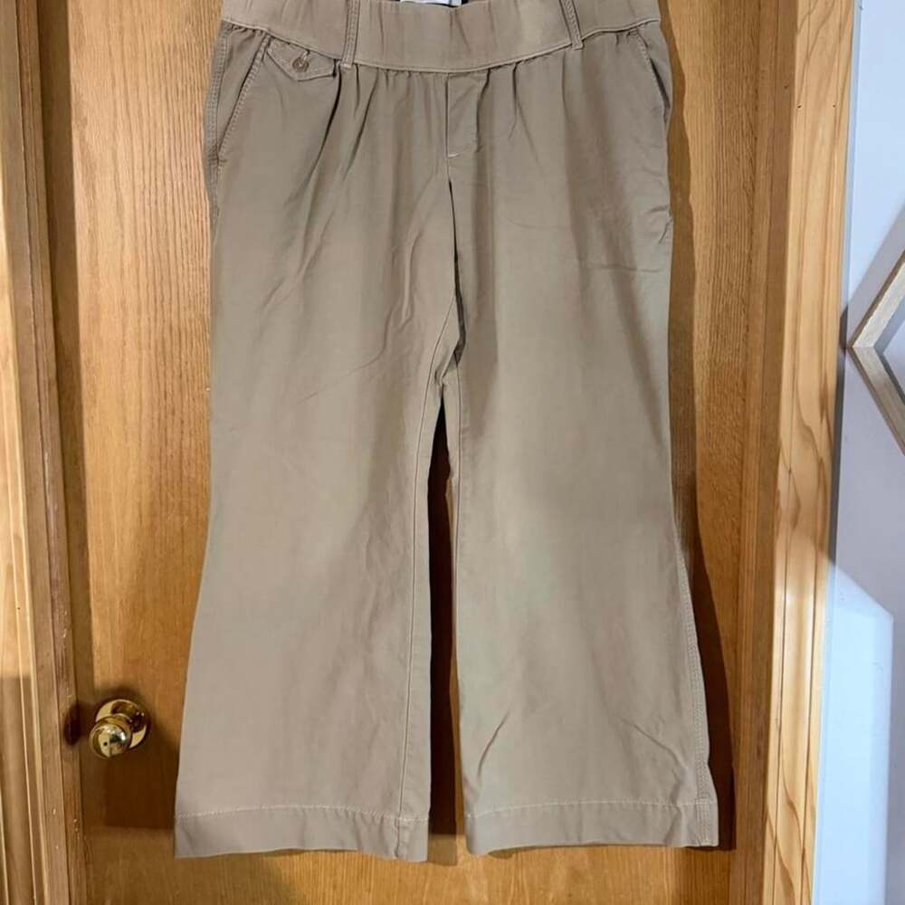 Old Navy Lowrise Maternity Capri Pants Tan XL